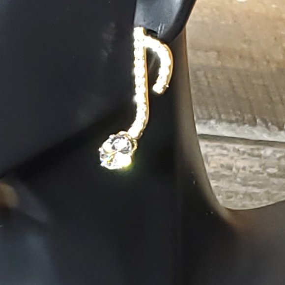 Music Notes Earrings in Gold Zinc Alloy & Crystals.  Beam Quaver, 8th Notes - Picture 3 of 13